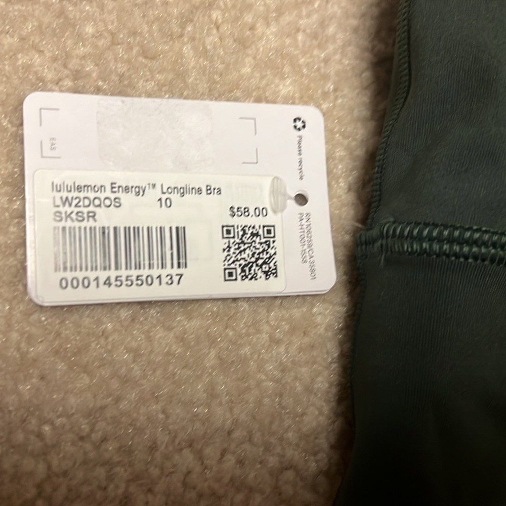 Lululemon sports bra